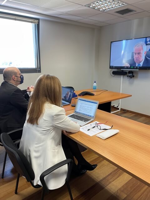 omilitria kai dioikitis ipourgos